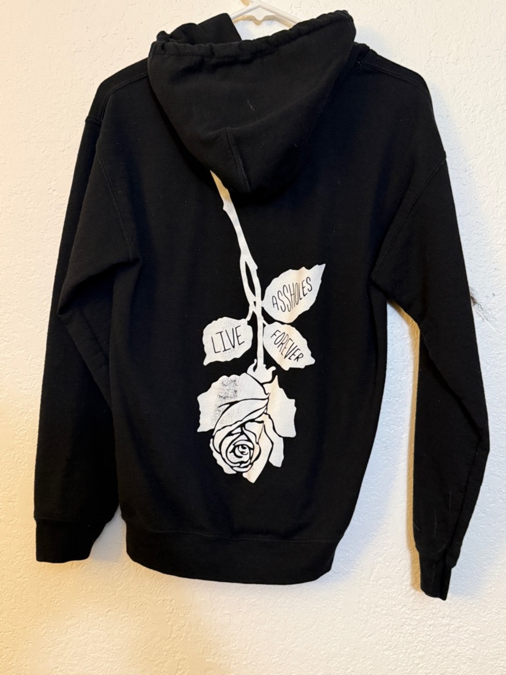 Black Women's Pullover Hoodie with White Rose Graphic - Picture 3 of 3